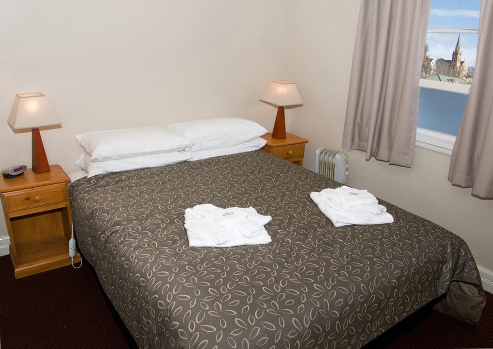 The Alpine Hotel クーマ 部屋 写真